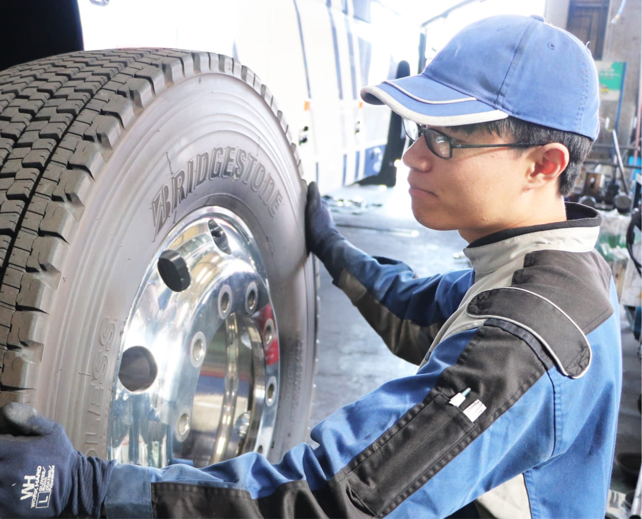バス整備職
